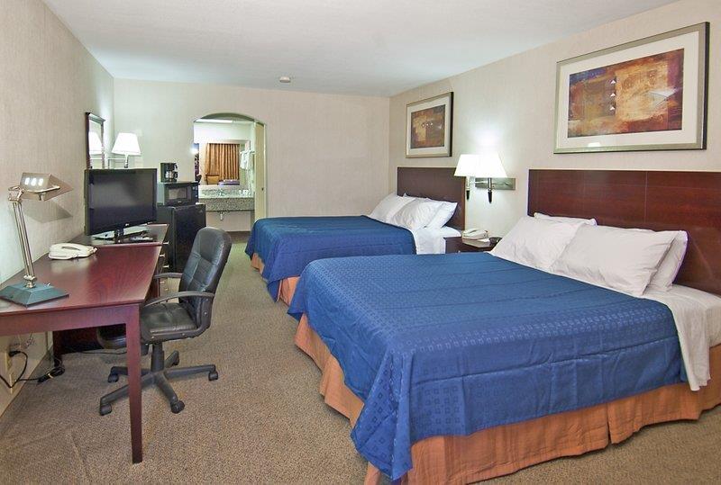 Quality Inn Carthage Oda fotoğraf